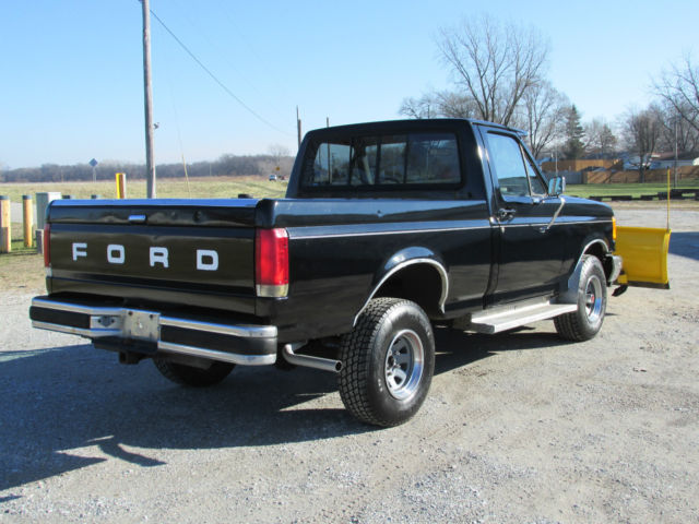 1988 Black Ford F-150 Standard Cab Pickup