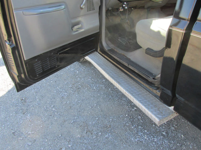 1988 Black Ford F-150 Standard Cab Pickup