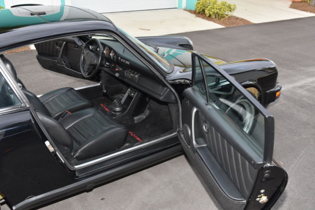 1984 Black Porsche 911