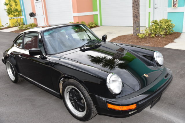 1984 Black Porsche 911