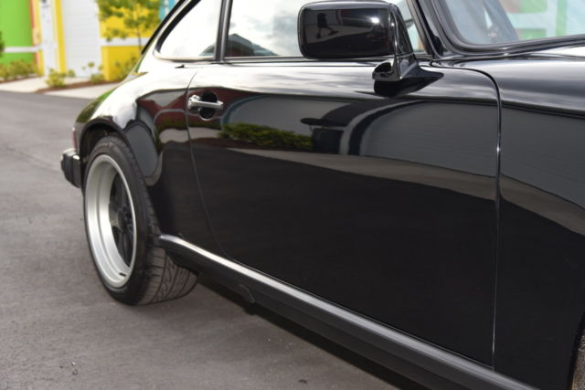 1984 Black Porsche 911