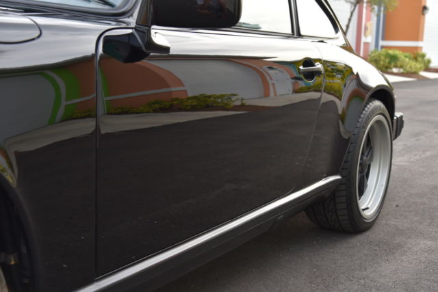 1984 Black Porsche 911