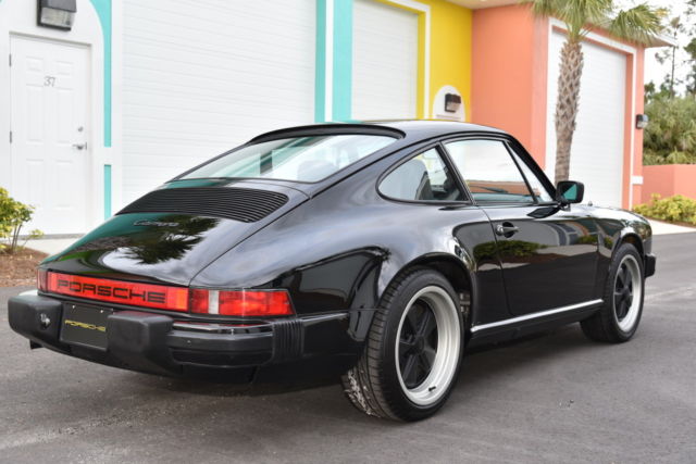 1984 Black Porsche 911