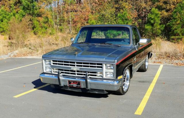 1986 Black Chevrolet Other Pickups Pick-Up