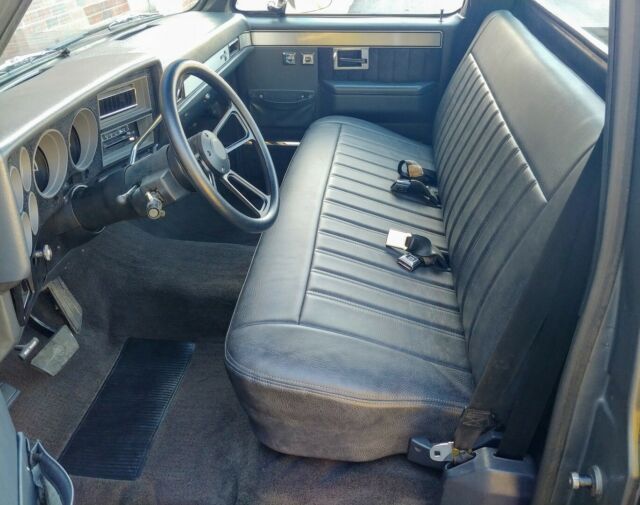 1986 Black Chevrolet Other Pickups Pick-Up