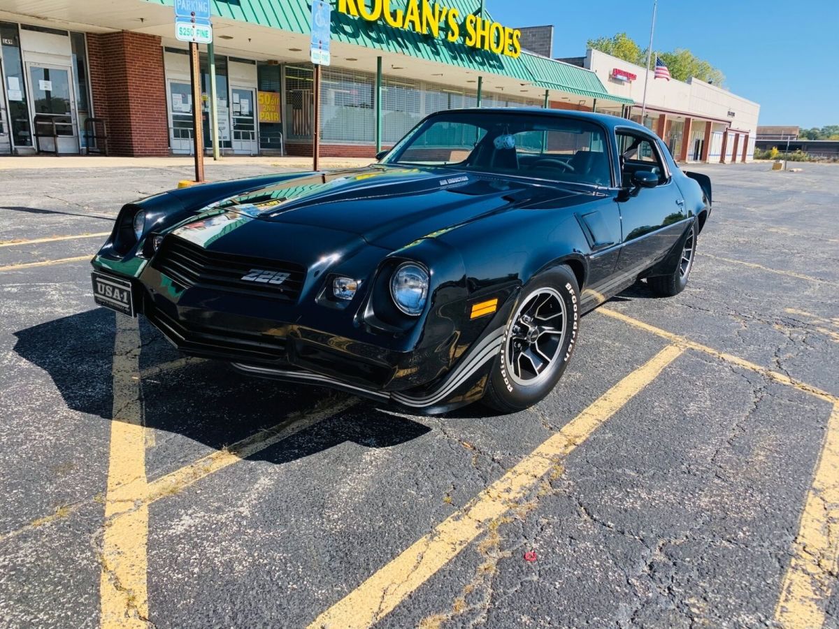 1980 Black Chevrolet Camaro --