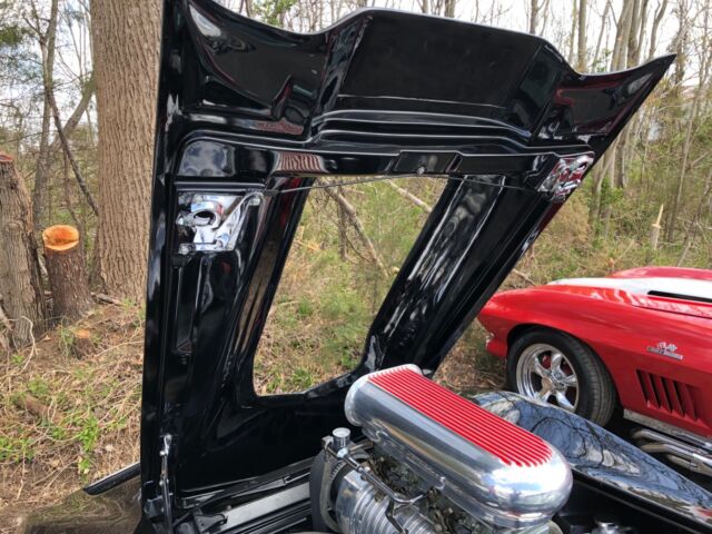 1970 Black Chevrolet Corvette Coupe