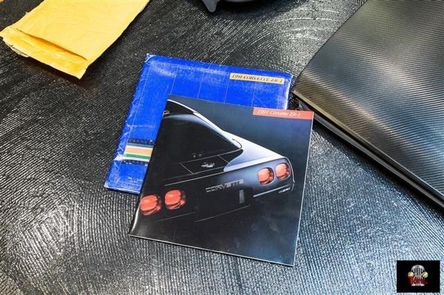 1991 Black Chevrolet Corvette --