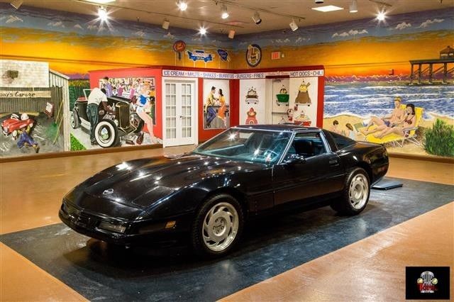 1991 Black Chevrolet Corvette --