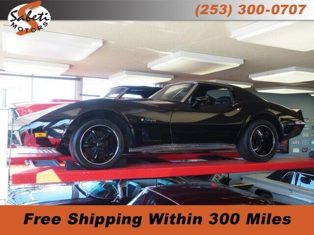 1975 Black Chevrolet Corvette 2 Dr Coupe