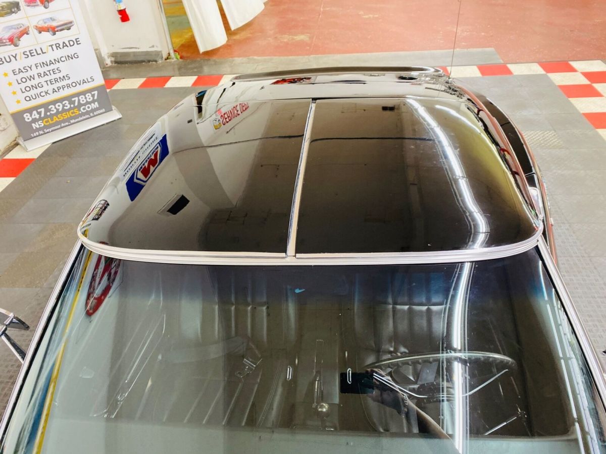 1970 Black Chevrolet Corvette Coupe