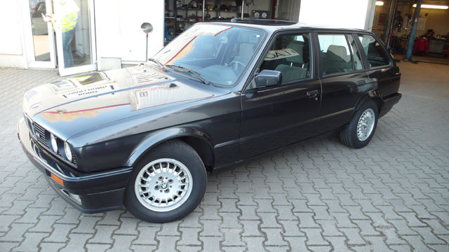 1980 Black BMW 3-Series Wagon