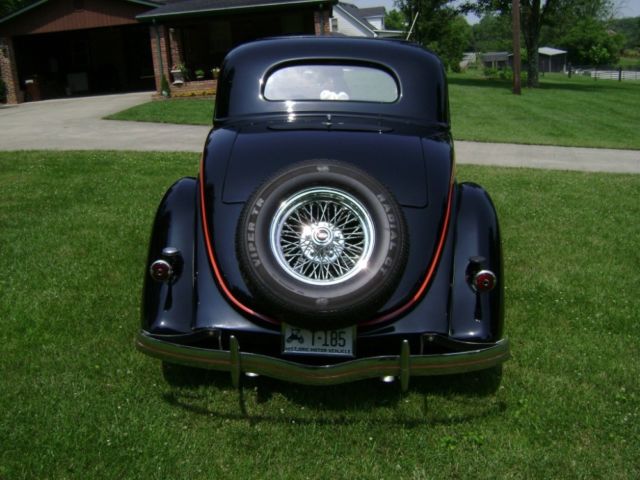 1935 Black Ford Coupe Coupe