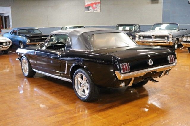 1965 Black Ford Mustang --