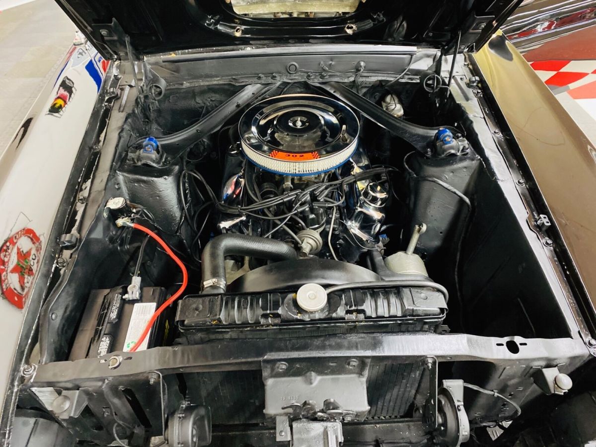 1970 Black Ford Mustang 2 Door