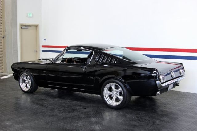1965 Black Ford Mustang --