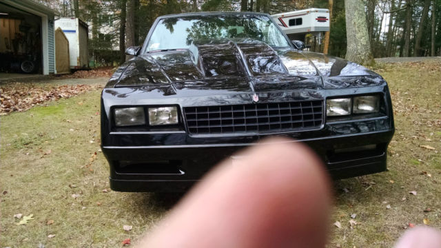 1986 Black Chevrolet Monte Carlo