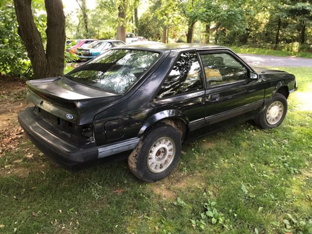 1989 Ford Mustang