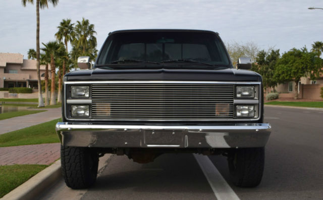 1984 Midnight Black GMC Sierra 2500 Single Cab Long Bed Pickup 