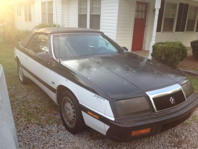1990 Black/White Chrysler LeBaron Convertible