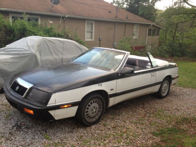 1990 Black/White Chrysler LeBaron Convertible