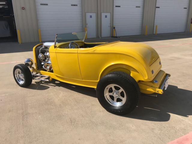 1932 Yellow Ford HIGH BOY CONVERTIBLE