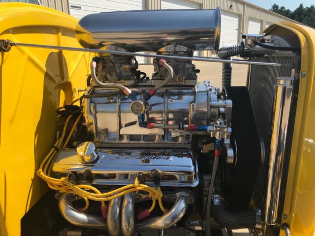 1932 Yellow Ford HIGH BOY CONVERTIBLE