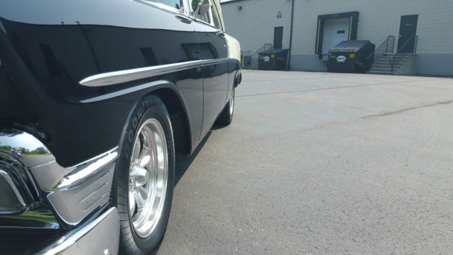 1956 BLACK/WHITE Chevrolet Bel Air/150/210 Sedan