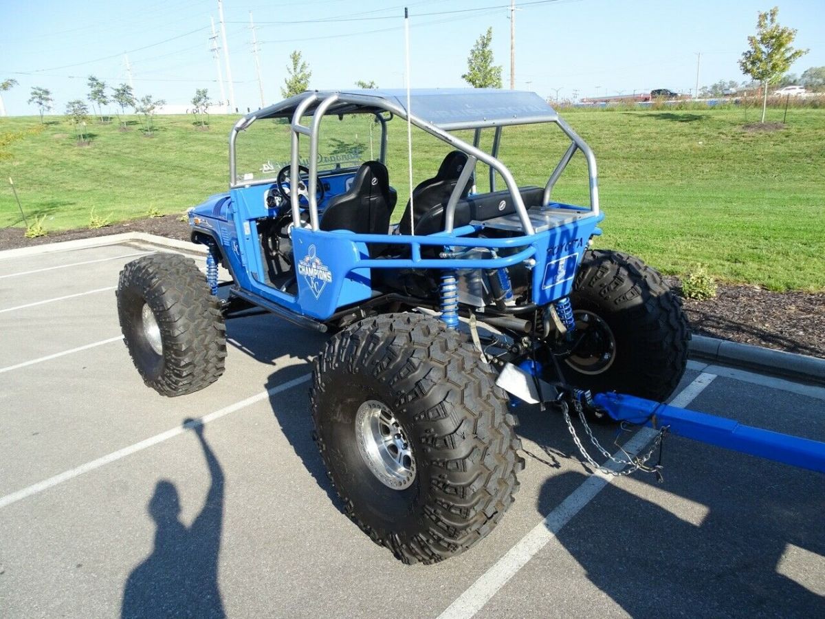1972 Blue Toyota FJ Cruiser --