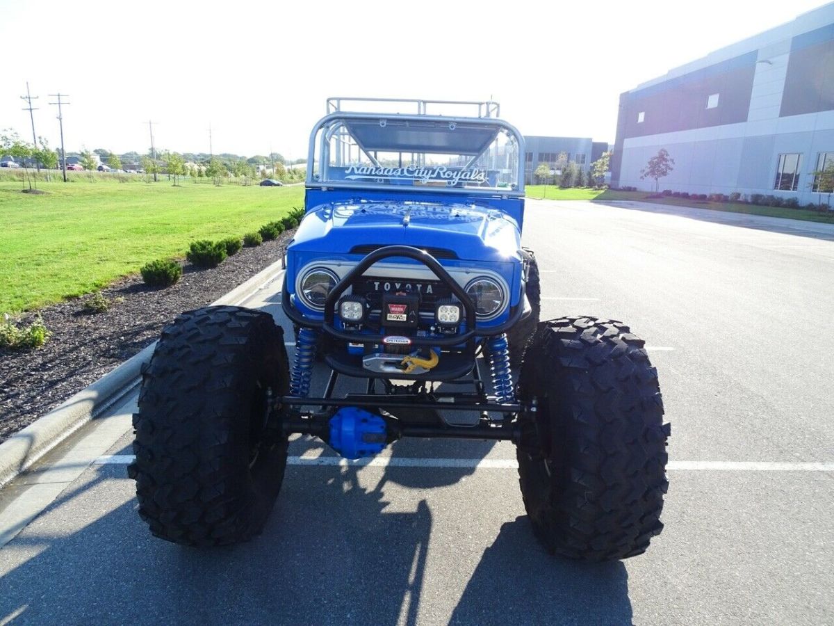 1972 Blue Toyota FJ Cruiser --