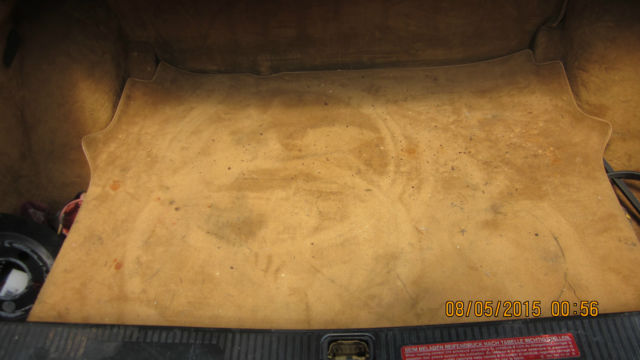 1984 Blue Mercedes-Benz 500-Series Coupe