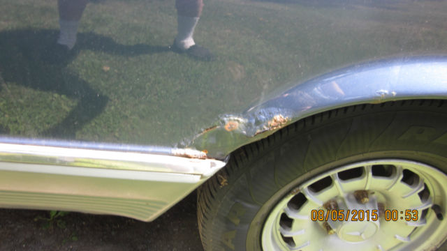 1984 Blue Mercedes-Benz 500-Series Coupe