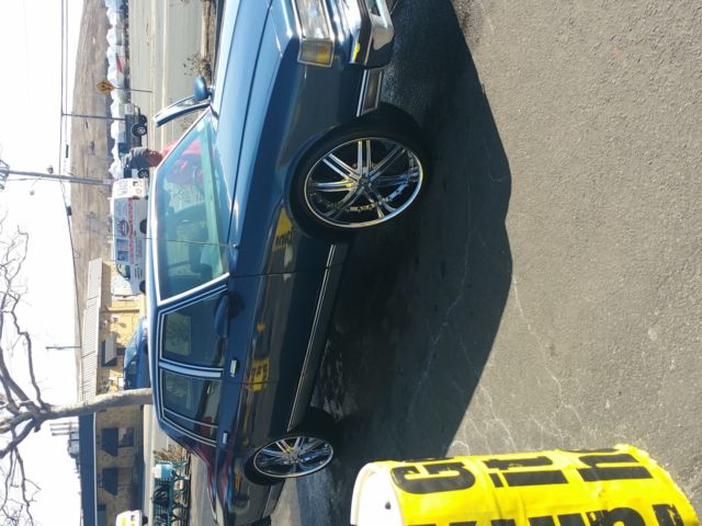 1989 blue Chevrolet Capriceold Sedan