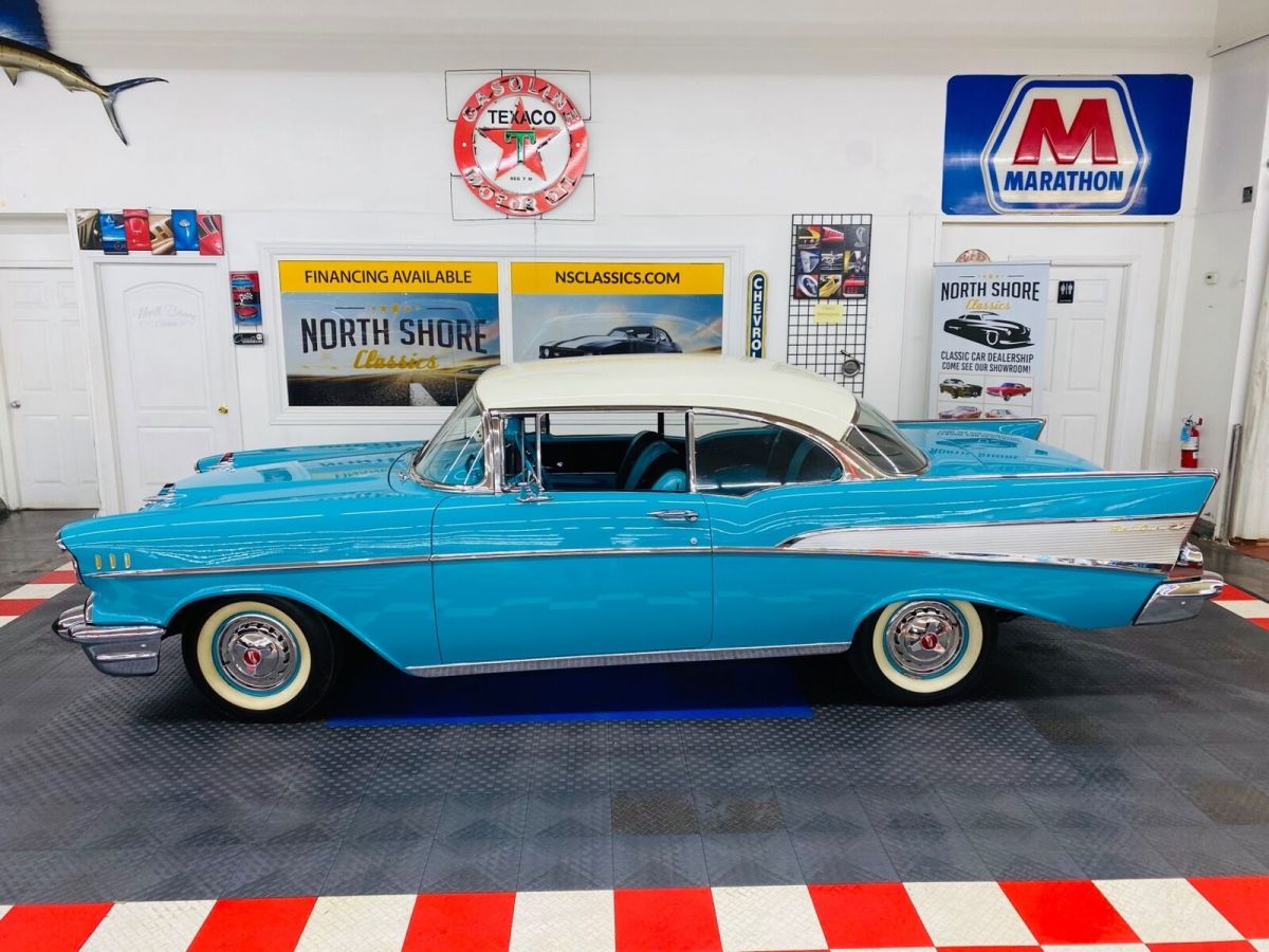 1957 Blue Chevrolet Bel Air/150/210 2 Door