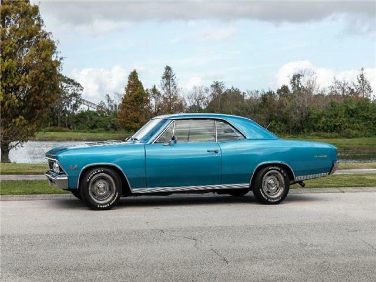 1966 Blue Chevrolet Chevelle Super Sport