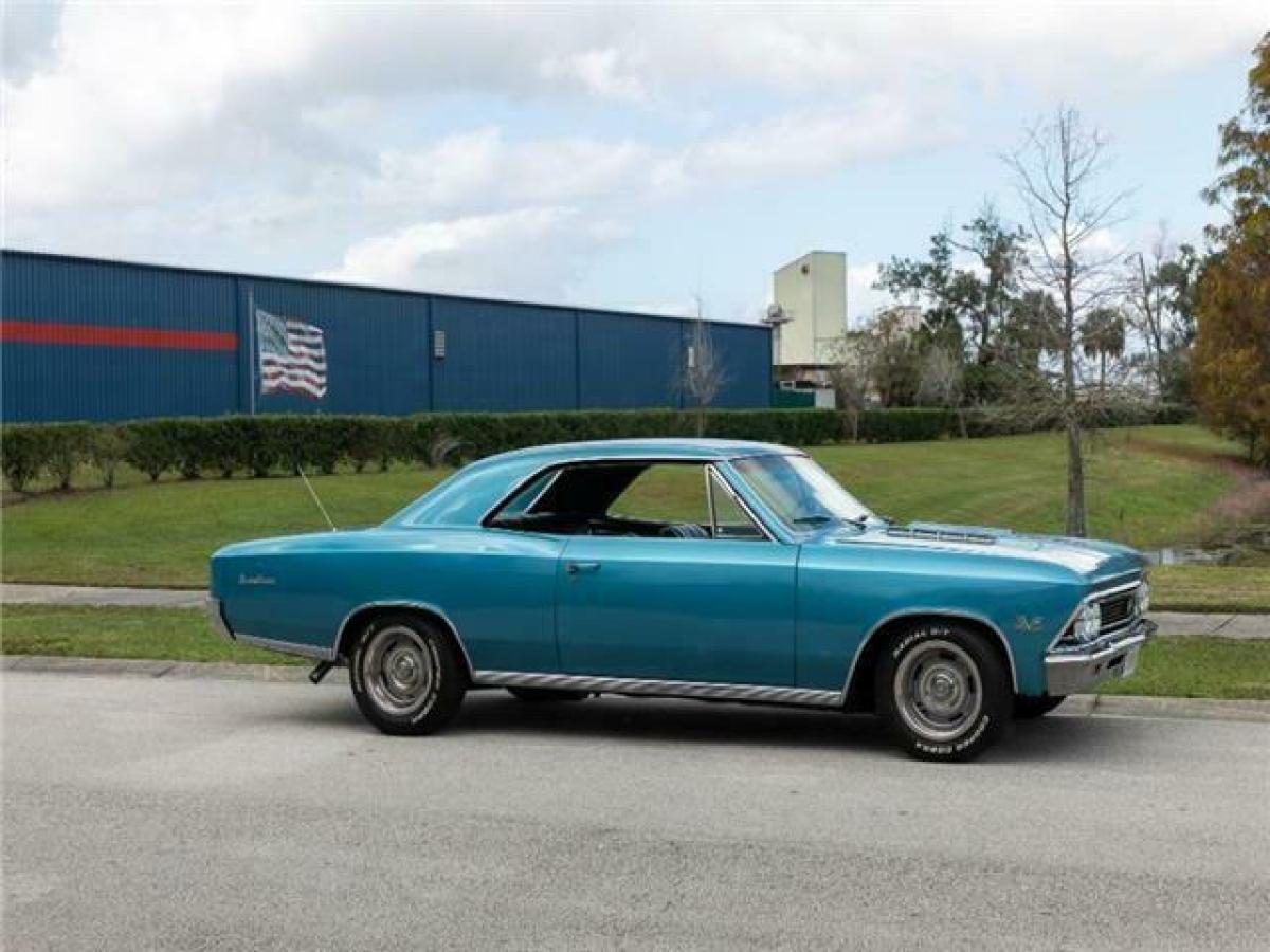 1966 Blue Chevrolet Chevelle Super Sport