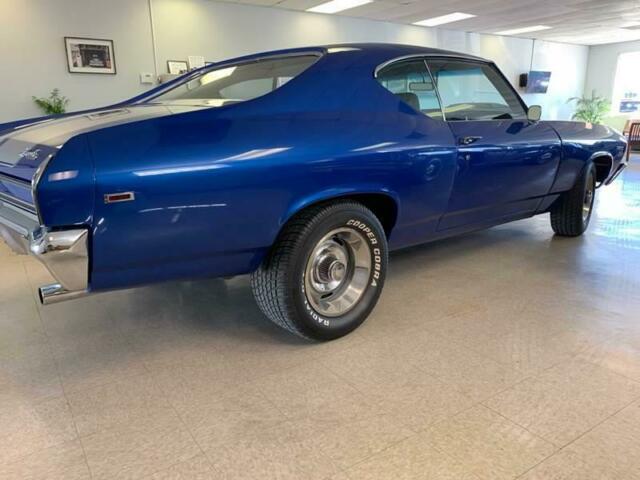 1969 Blue Chevrolet Chevelle Coupe
