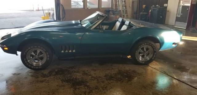 1969 Blue Chevrolet Corvette Coupe