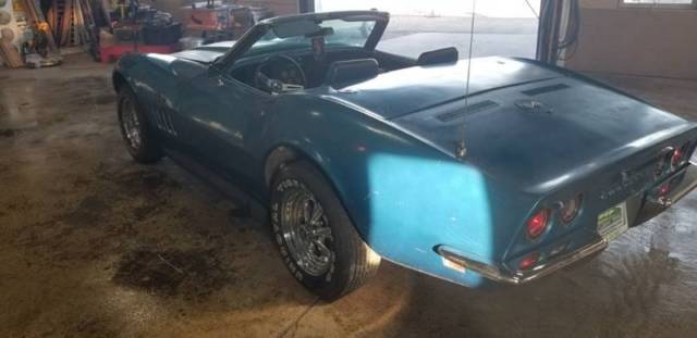 1969 Blue Chevrolet Corvette Coupe