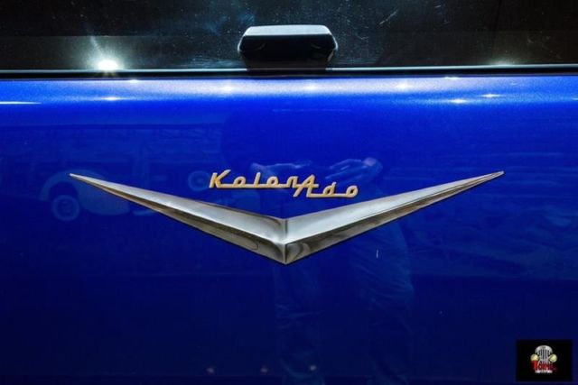 1987 Blue Chevrolet S-10 Pickup Truck