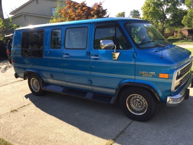 1993 Blue Chevrolet G20 Van conversion Van
