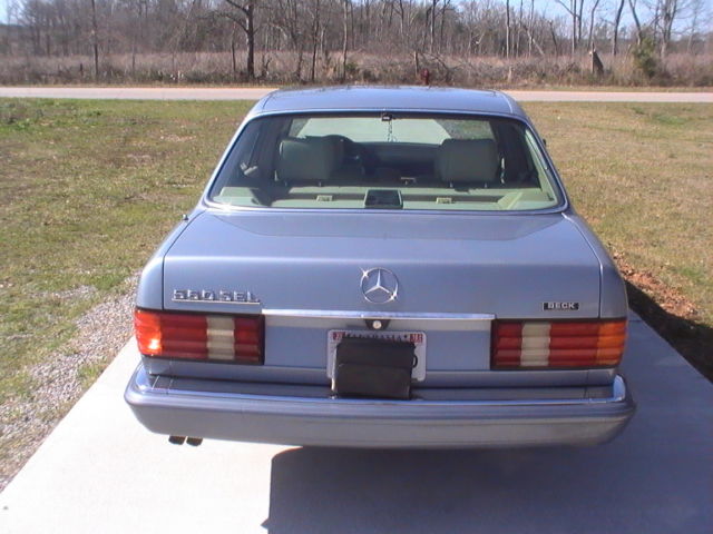 1990 Blue Mercedes-Benz S-Class Sedan