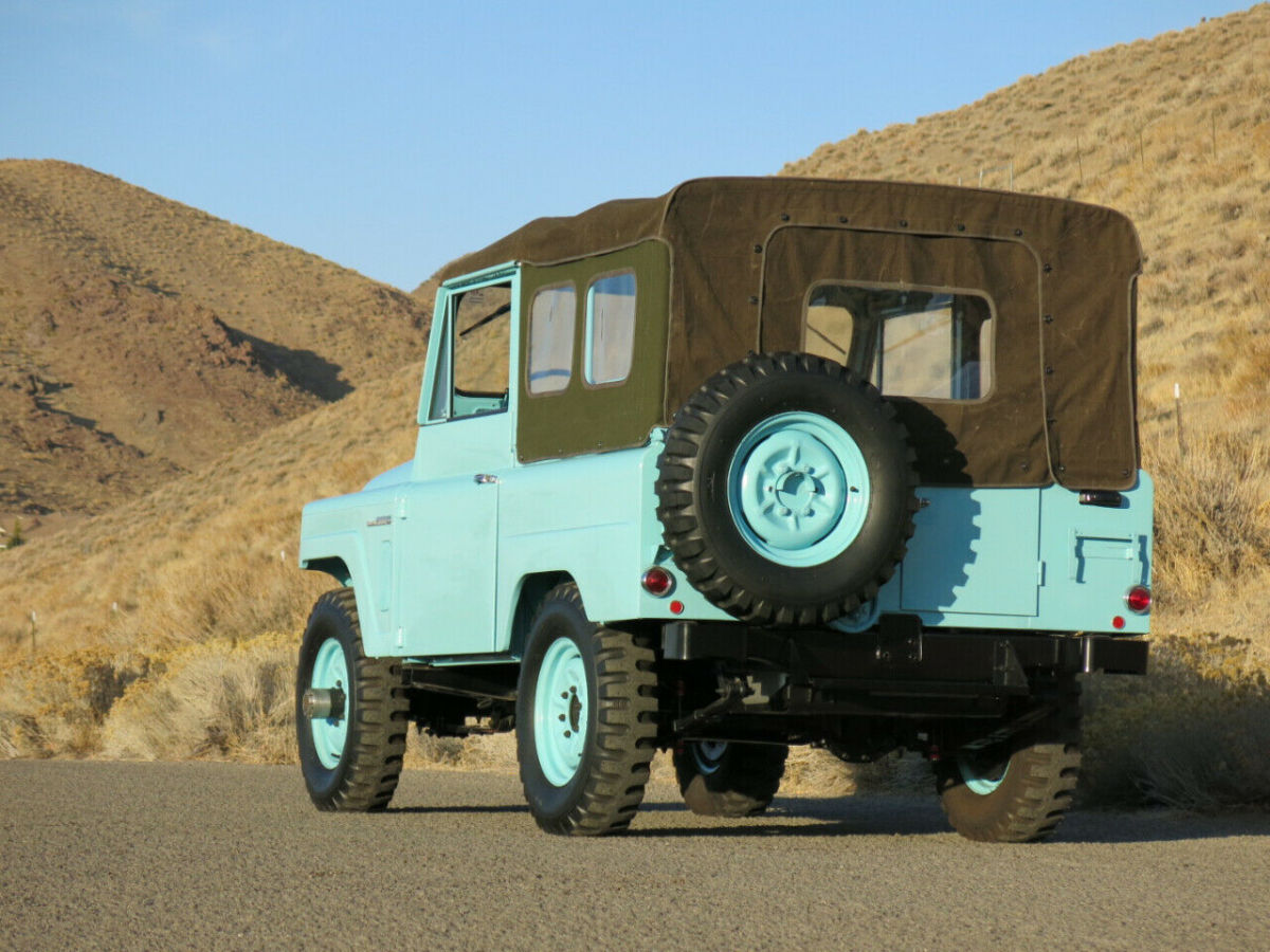 1967 Blue Nissan Other --
