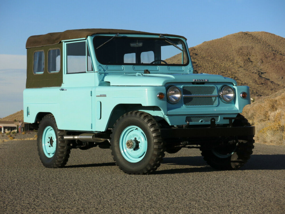 1967 Blue Nissan Other --