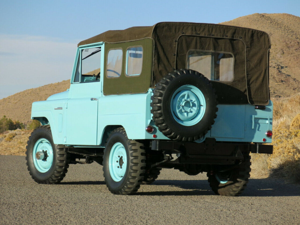 1967 Blue Nissan Other --