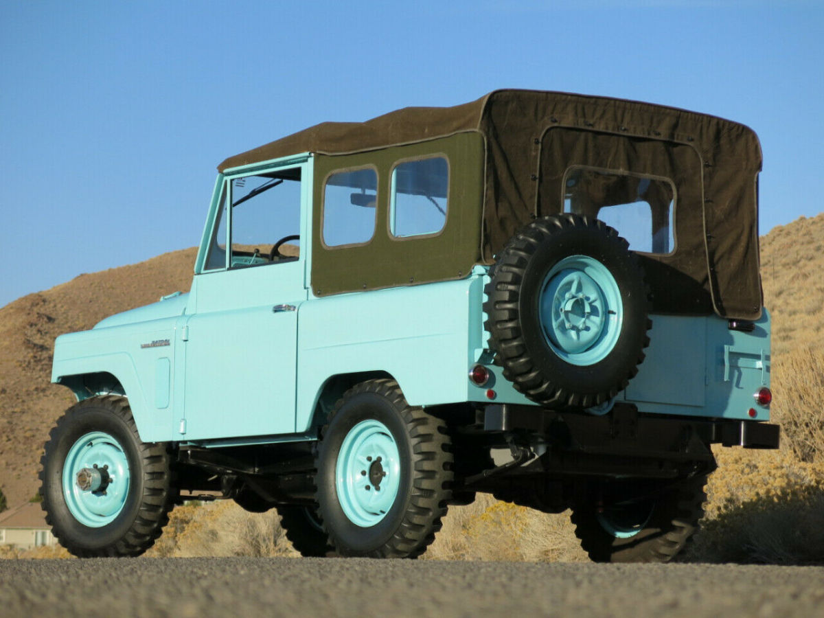 1967 Blue Nissan Other --