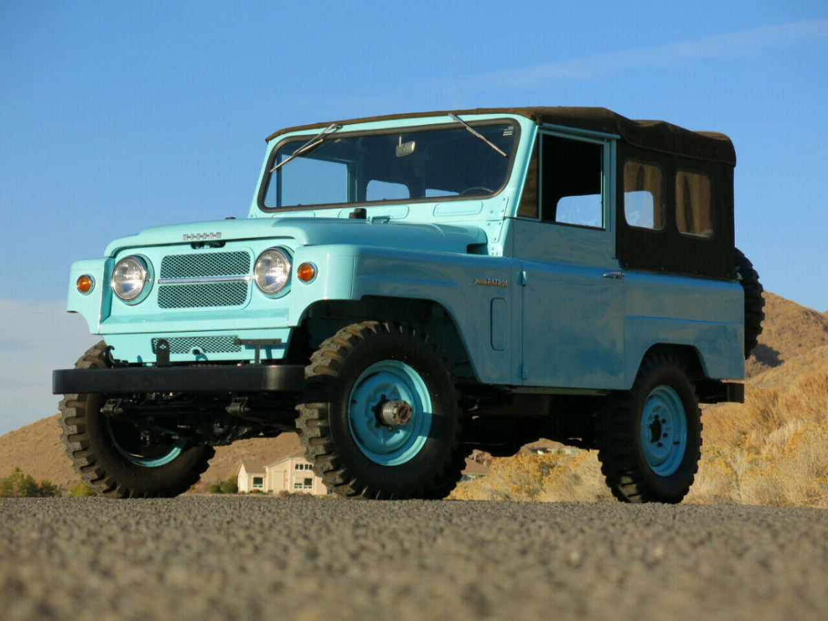 1967 Blue Nissan Other --