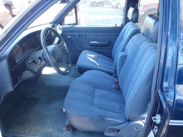 1992 Blue Toyota PICKUP DX 2dr Deluxe Extended Cab SB
