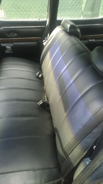 1974 Dodge Monaco Sedan