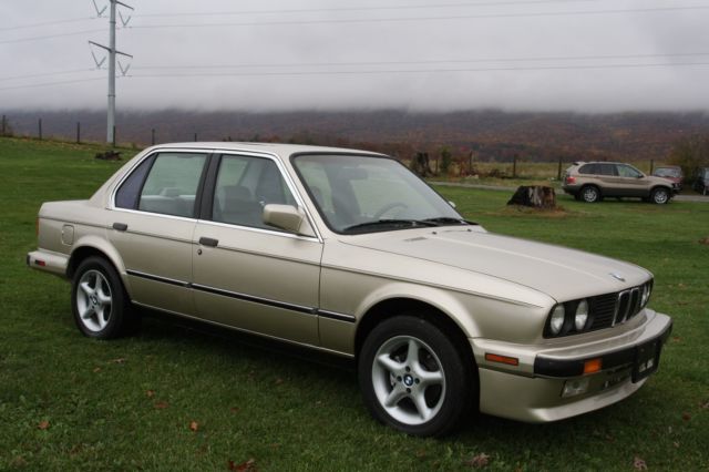 1987 Bronzit Beige BMW 3-Series Sedan
